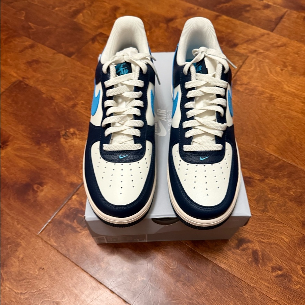 Nike Air Force 1 armory navy, Baltic blue.